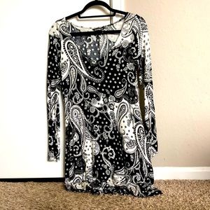 Black and white express dress